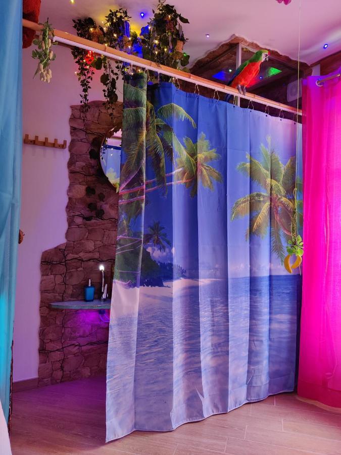Wonder Room Paraiso Magico Habitacion Nerja Exterior photo